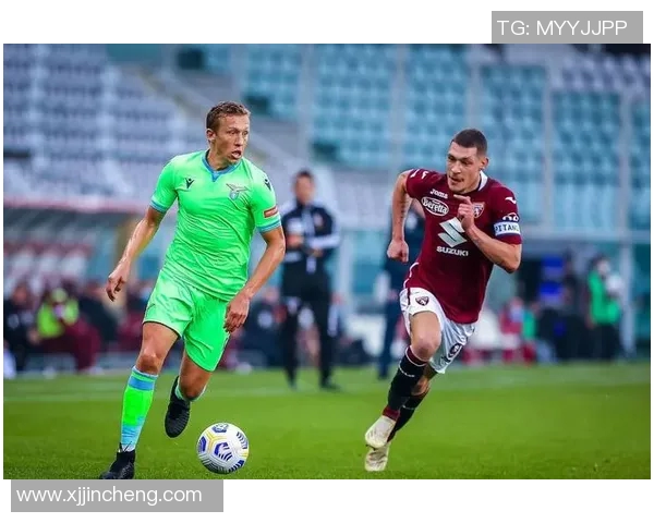 沙尔克04客场遭遇惨败，莱比锡RB全身而退！